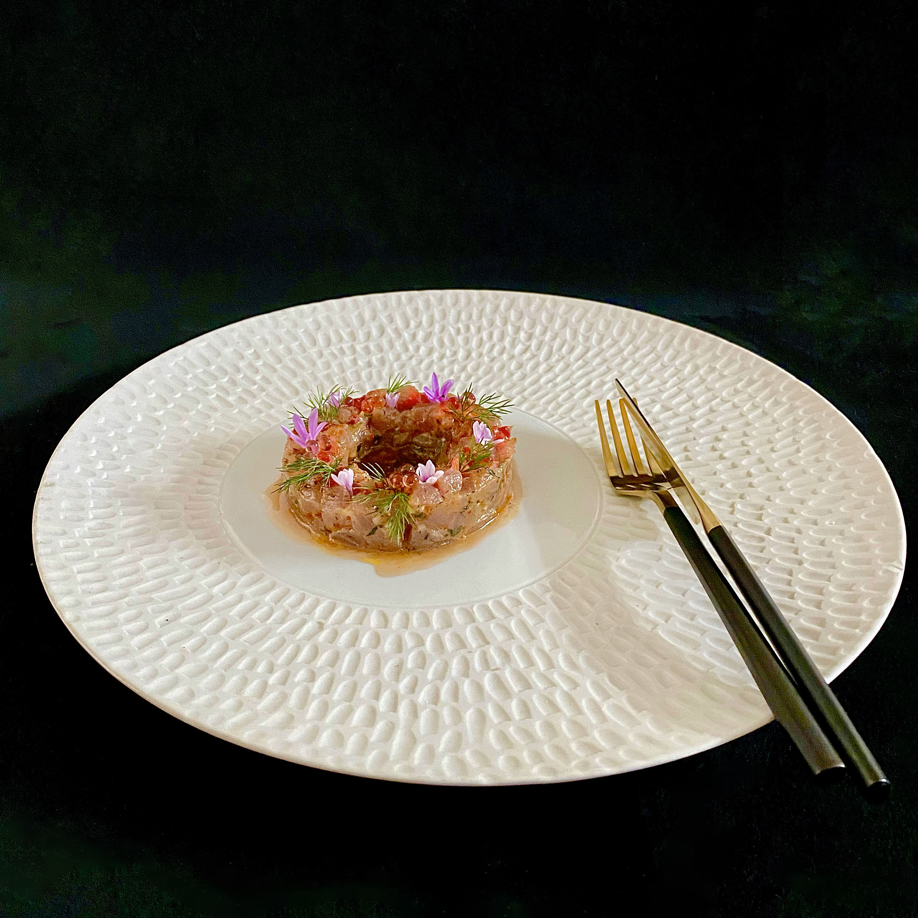 Tartare de thon aux herbes fraiches et saveurs Thai  